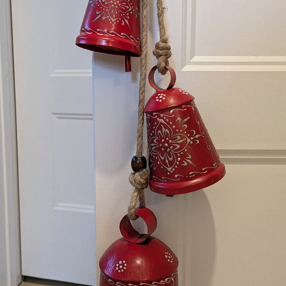 Alpenhaus Triple Bells - Picture 2 of 6